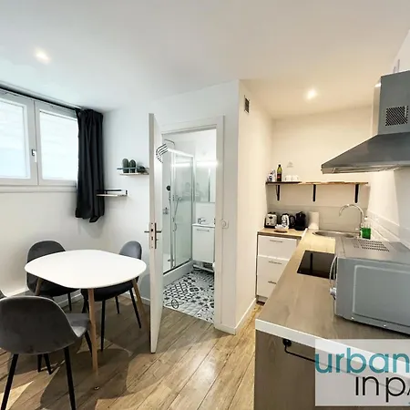 Apartament Urban Flat 184 - Charming 1 Bdr Flat In Paryż